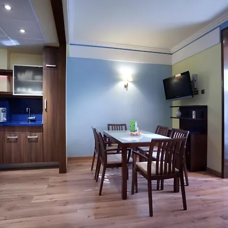 Gran Vía 44 Granada