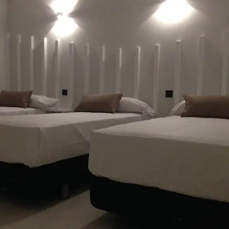 格兰大道44号套房酒店 格拉纳达