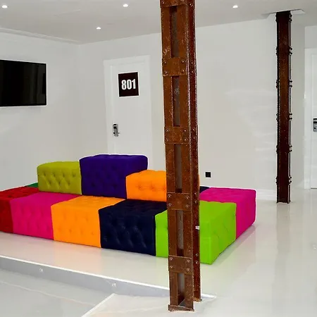 Gran Vía 44 Granada