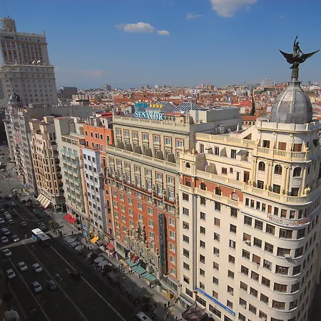 Hotel Gran Vía 44 4*