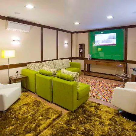 Hotel Gran Vía 44 4*