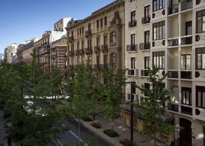 Gran Via 44 Szálloda 4*