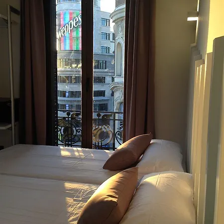 Hotel Gran Vía 44 4*
