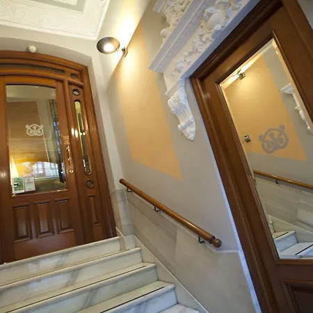 Gran Via 44 Hotel